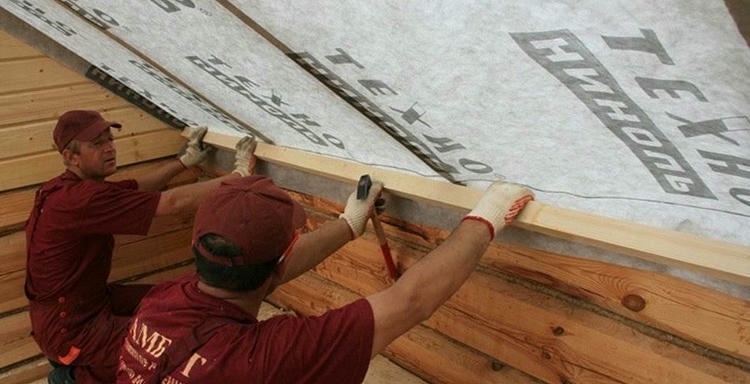 Что учесть при выборе пароизоляционного материала