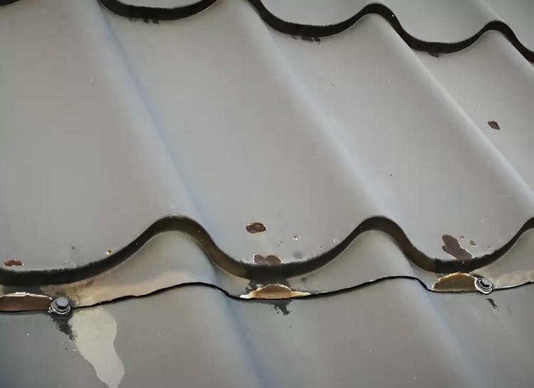 Коррозия на металлочерепице