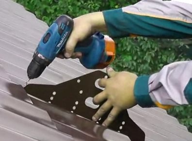 Крепление снегозадержателей 2