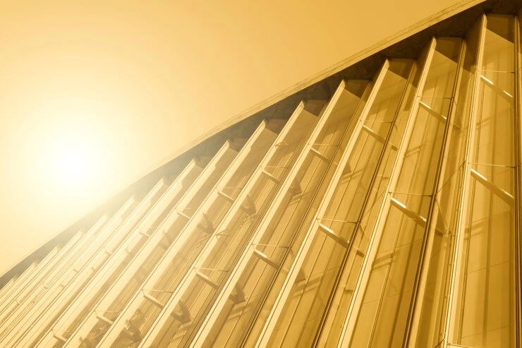 кровельное покрытие с отражением солнечных лучей