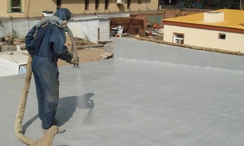 Нанесение антигрибкового средства