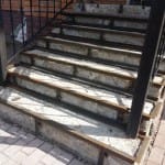 металлический каркас ступеней