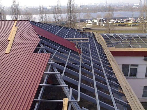 Услуги монтажа кровли из профнастила